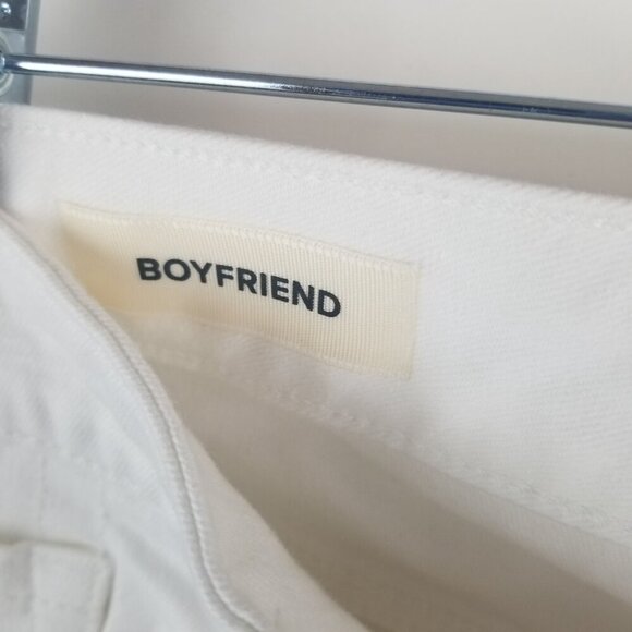 Torrid Women's Boyfriend White Jeans with Distressing Sz 22XT - Picture 5 of 9